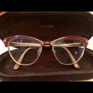 Tom Ford burgundy opticals